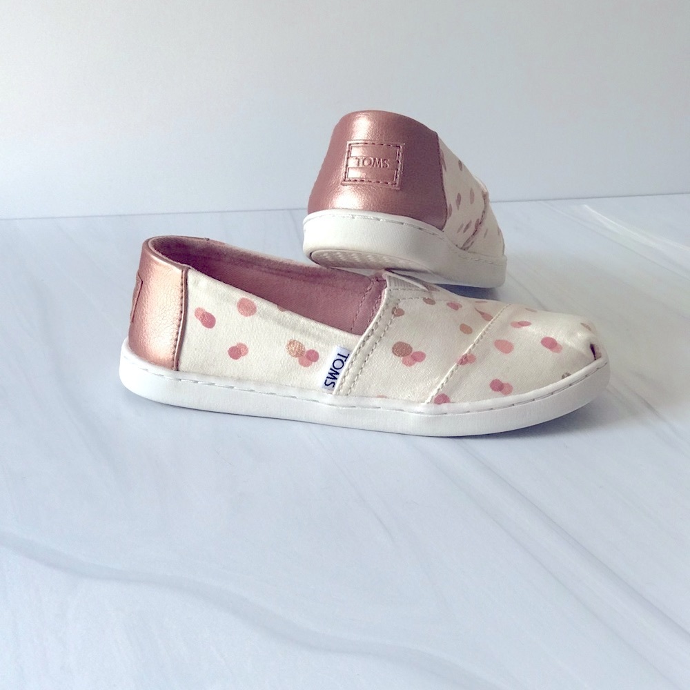 SOLD!!! TOMS Tan Polka Dot Sneaker